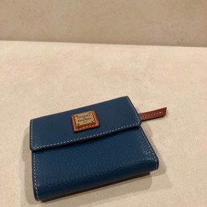 Authentic Dooney & Bourke Wallet